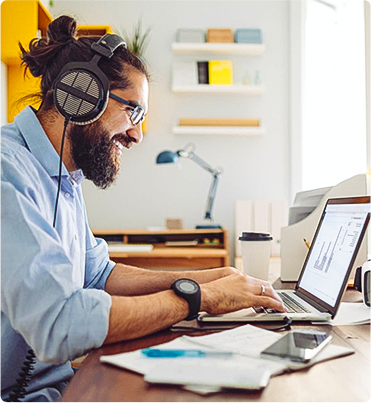 students-outside-india-img